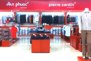 Review An Phước Pierre Cardin