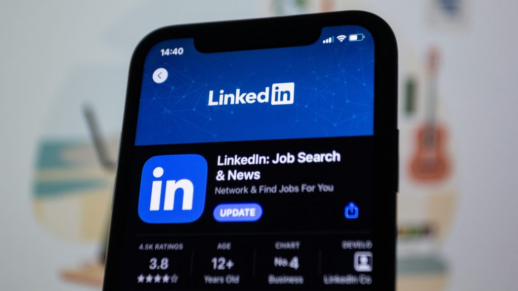 Linkedin Là Gì? Hướng Dẫn Sử Dụng Linkedin 2024